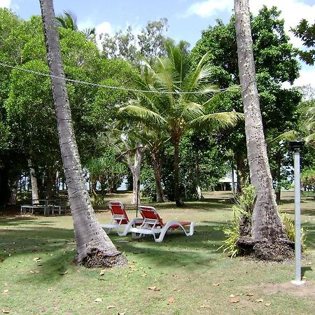 Bramston Beach Motel Buitenkant foto