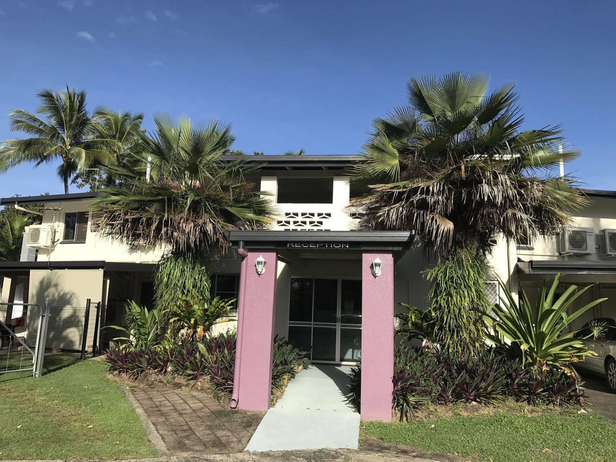 Bramston Beach Motel Buitenkant foto