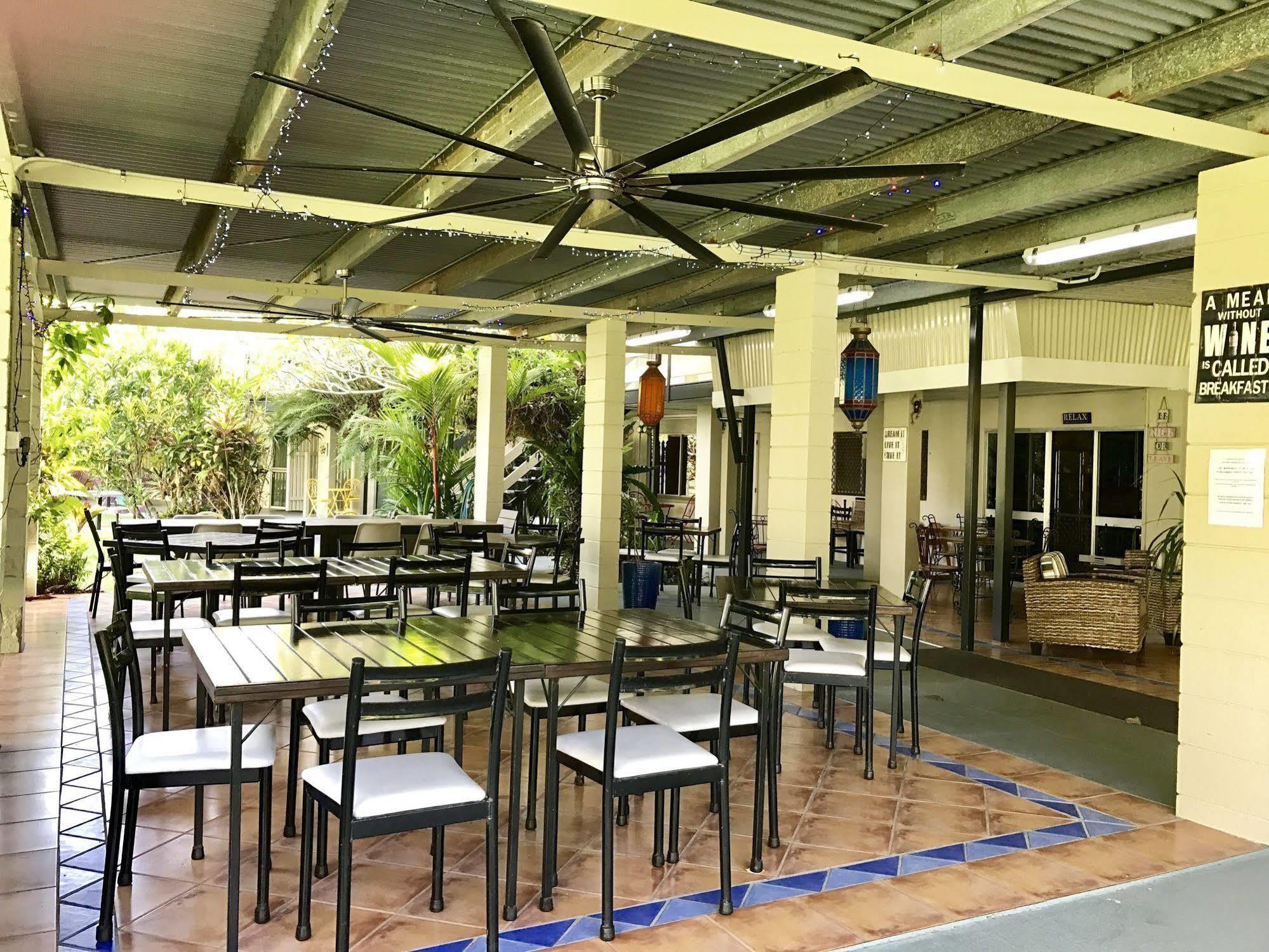 Bramston Beach Motel Buitenkant foto